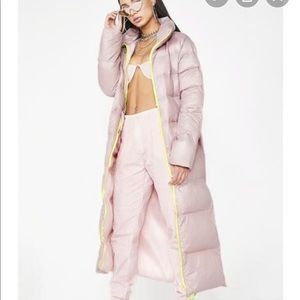 ✨Dollskill puffer jacket✨